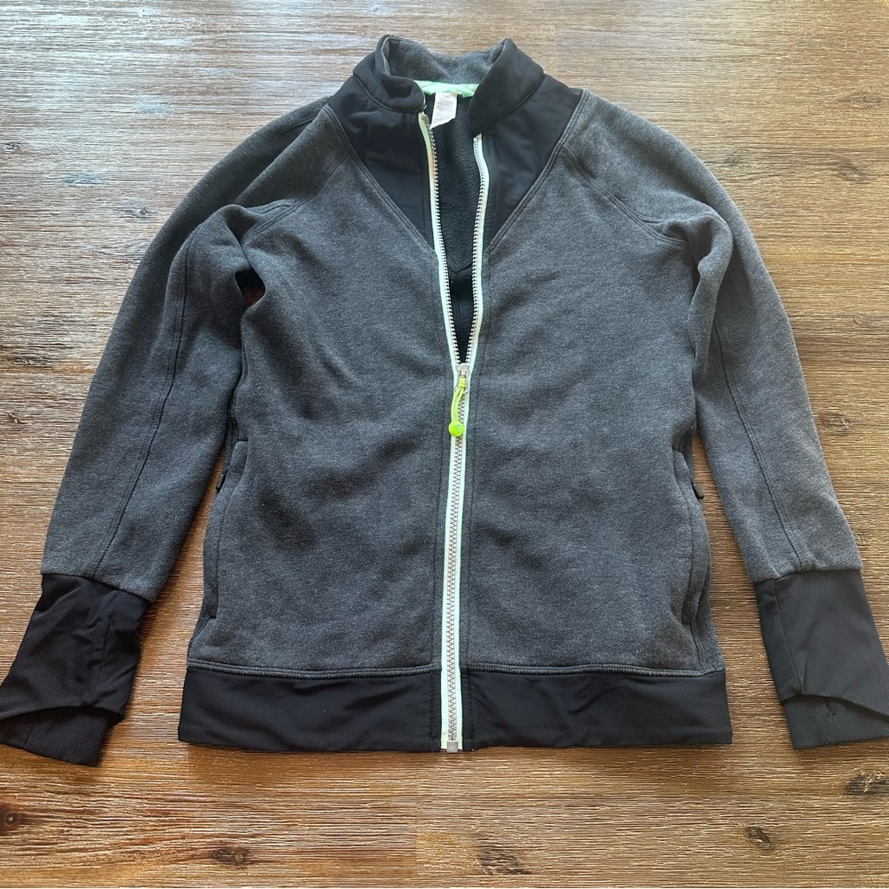 Ivivva by Lululemon Girls Grey and Black Zip Up size 10